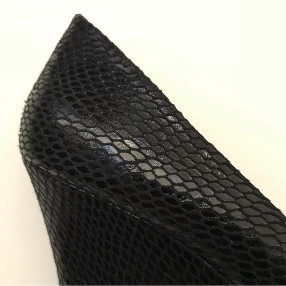 Express Black Faux Snake Embossed Wedge Heels with Round Toe | Sz 8 - Picture 3 of 5